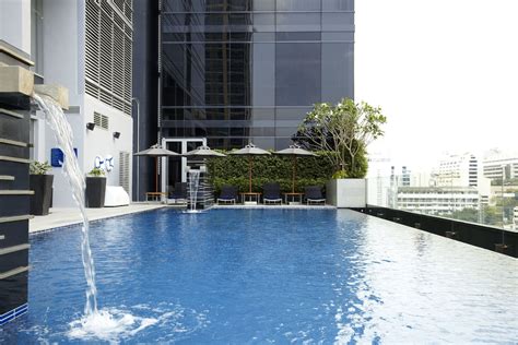 novotel bangkok ploenchit sukhumvit|novotel bangkok airport.